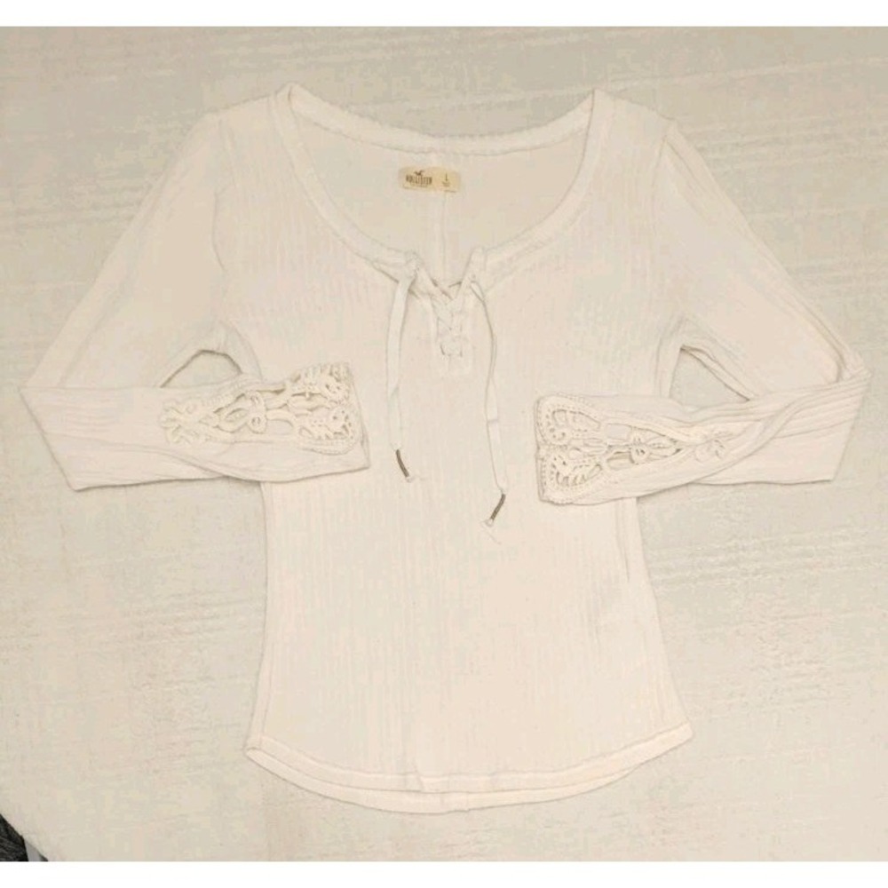 Hollister Lace Trim Top Women's Large Long Sleeve V-Neck Tie White Boho - Picture 2 of 6